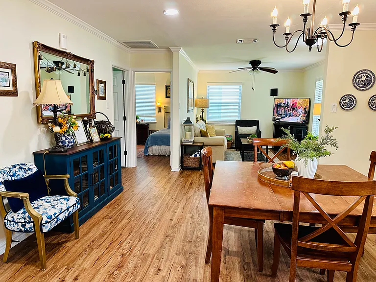 Lazy Oak Dr — Photo 8