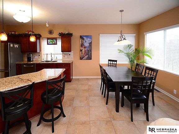 5th image of 5047 N 152nd St