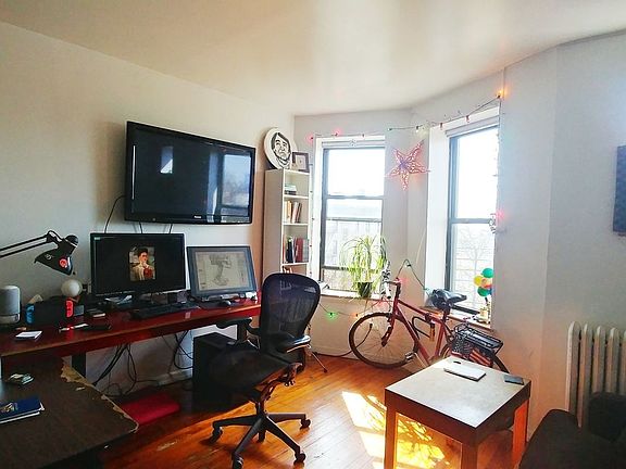 2nd image of 403 6th Ave APT 13