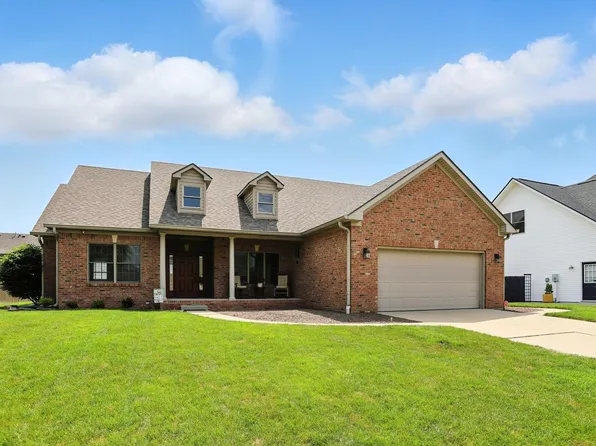 35 Decourcy Ln, Franklin, IN 46131