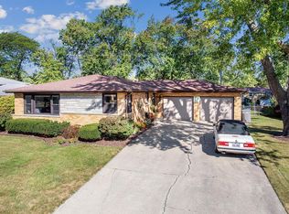 8540 145th St, Orland Park, IL 60462