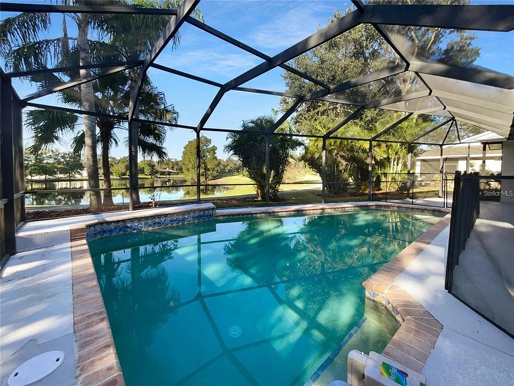 5 bed, 3.5 bath, 2970 sqft, $4,950 — Photo 3