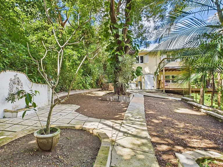 15 Betsys Jewel Ave #A — Photo 27