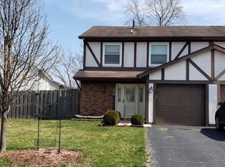 258 Juniper Ln #258, Bolingbrook, IL 60440