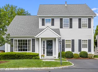 1 Shore Rd UNIT 8, Stamford, CT 06902