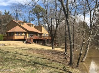 76 Lilac Ln, Carbondale, IL 62903