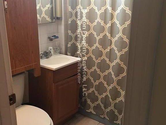 4th image of 192-194 Park St #194