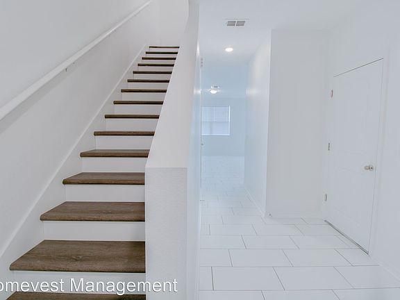 2nd image of 744 Madison Dr