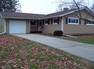 519 Barden St, Morrison, IL 61270