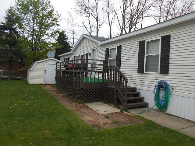 1st image of 443 N Amber Dr SE