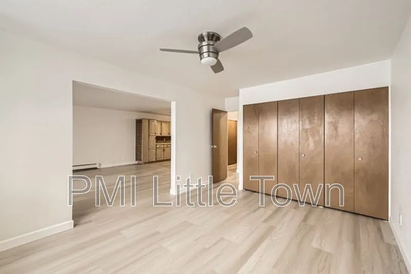 Building Photo - 9335 E Center Ave #4B
