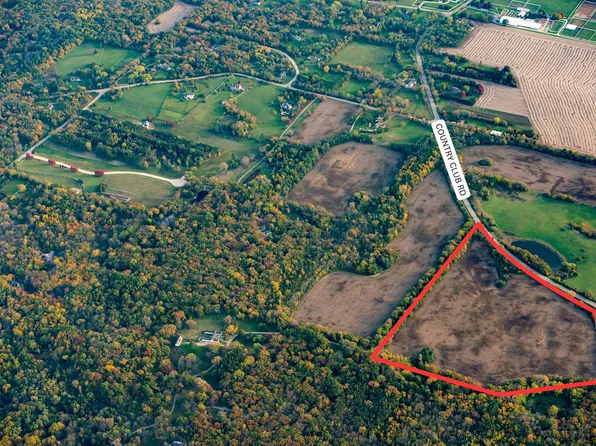 1 N Fleming Rd, Woodstock, IL 60098