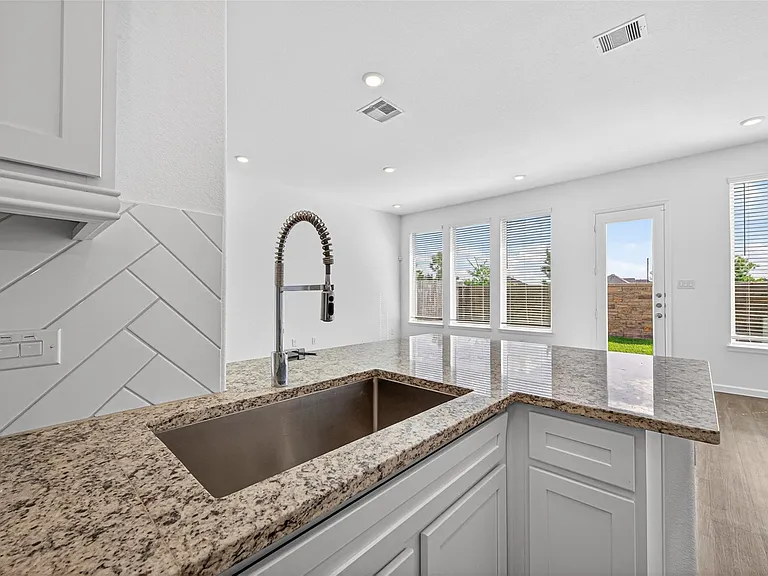 5703 Foggy Vine Ct — Photo 18