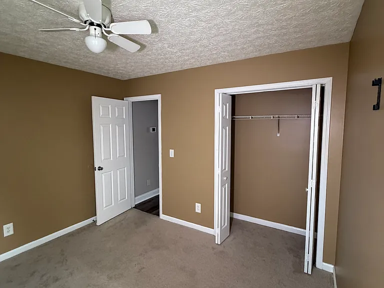 742 Bostonian Way — Photo 41