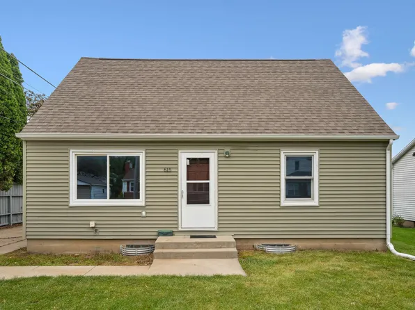 615 Eureka St, Waterloo, IA 50702