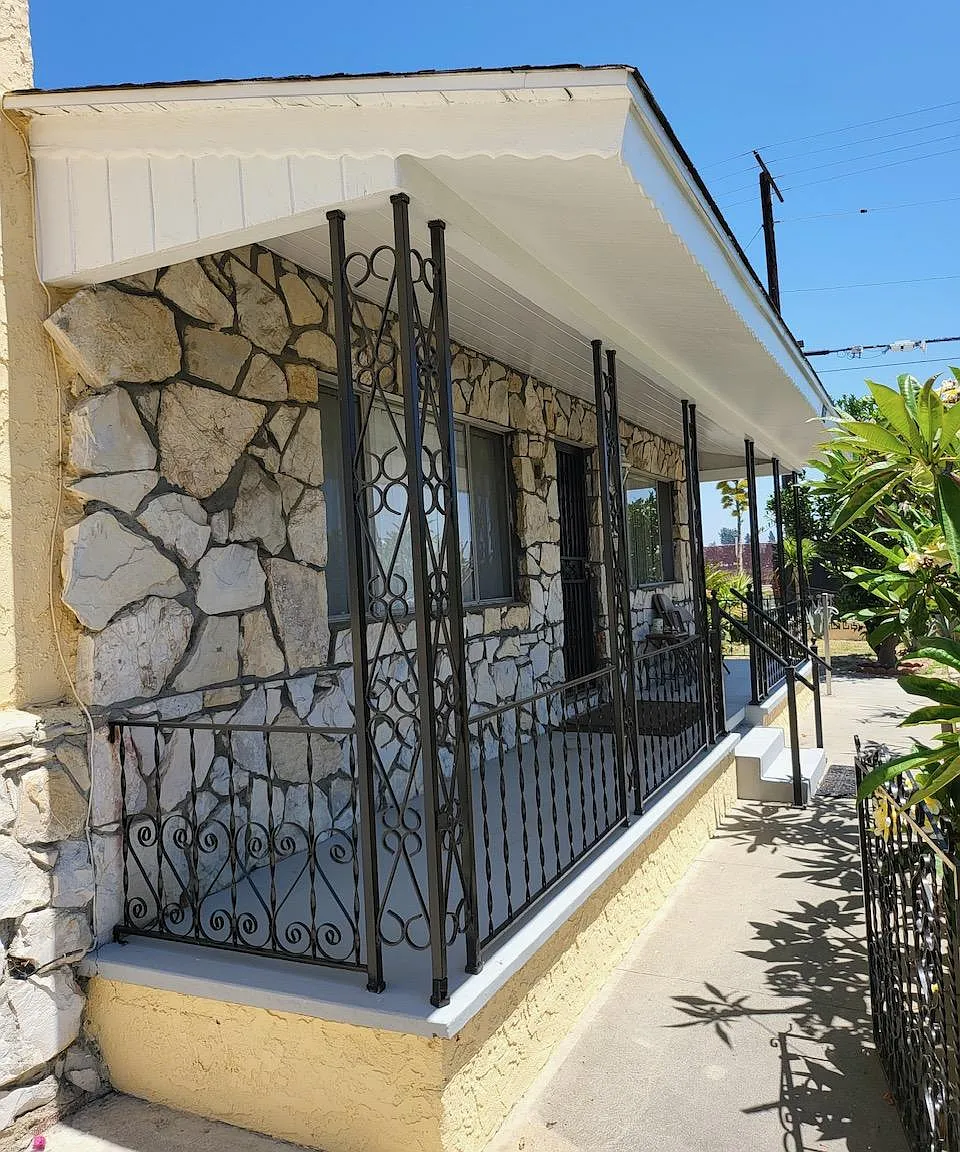2 bed, 1200 sqft, $2,995 — Photo 4