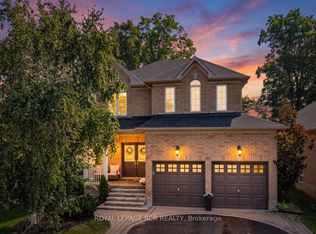 80 Versailles Cres, Barrie, ON L4M0B7