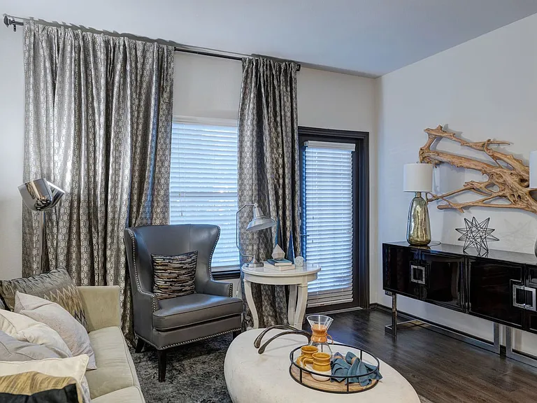 The Flats at Westover Hills — Photo 6