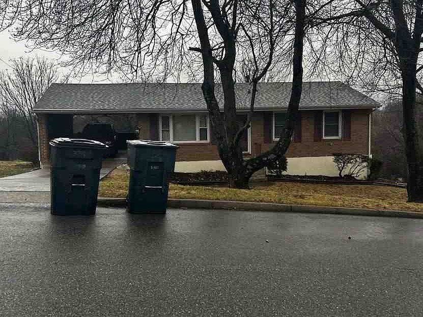 2nd image of 3716 Norway Ave NW