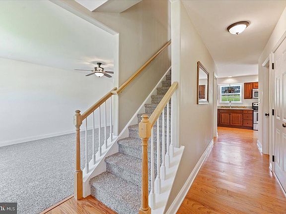 2nd image of 2302 Spruce Ave