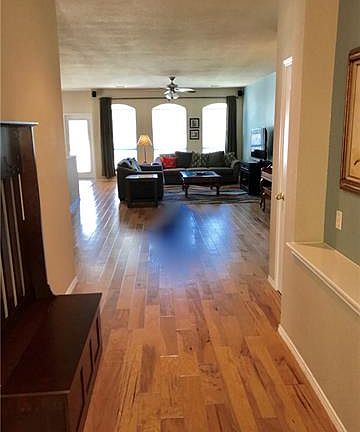 3rd image of 312 Bonita Ct