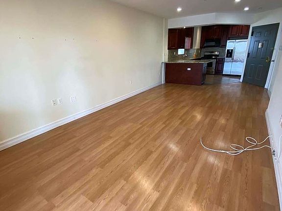 5th image of 32-10 30th Ave #6A