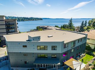 9040 NE Juanita Dr #101, Kirkland, WA 98034