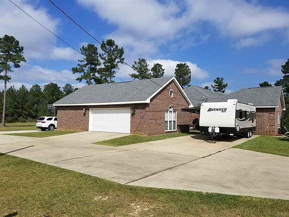 3rd image of 7140 Broken Pines Ln