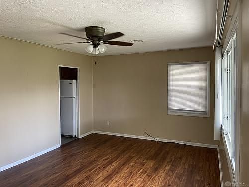 5th image of 108 Elm St