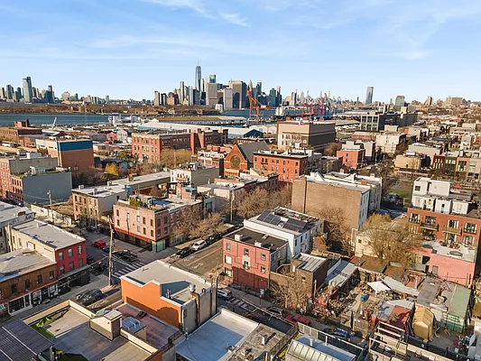 Sold by Compass | media 4