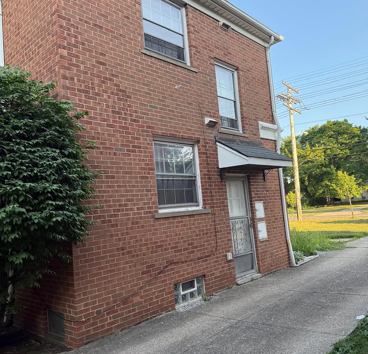 18709 Chagrin Blvd — Photo 3