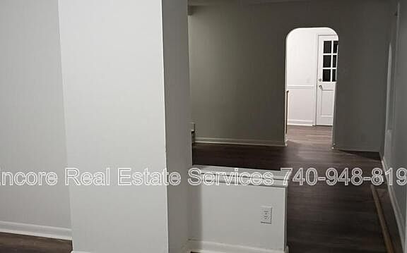 4th image of 718 Rice St
