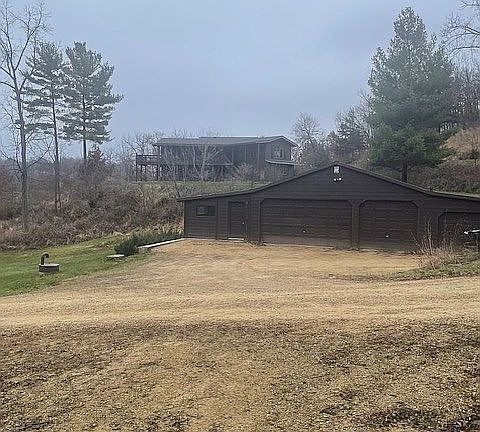 4th image of 29562 Orchard Rd
