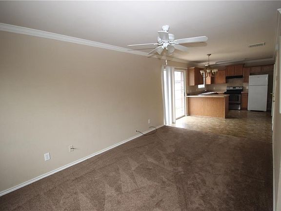 4th image of 611 Oriole Blvd APT 2303