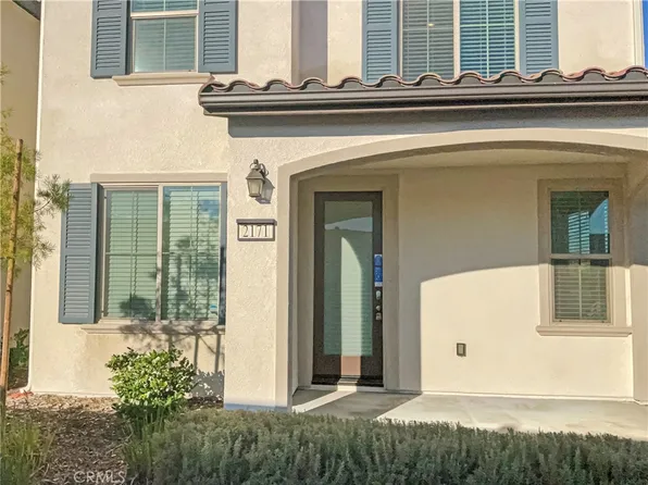 2171 David Zamora Ln, Colton, CA 92324