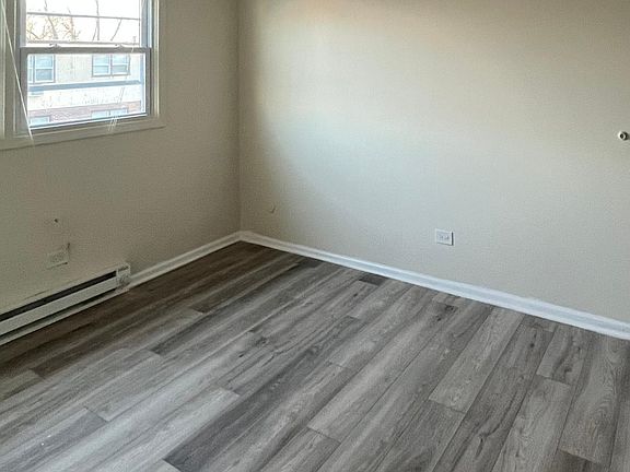 3rd image of 5645 Saint James Ct #2E