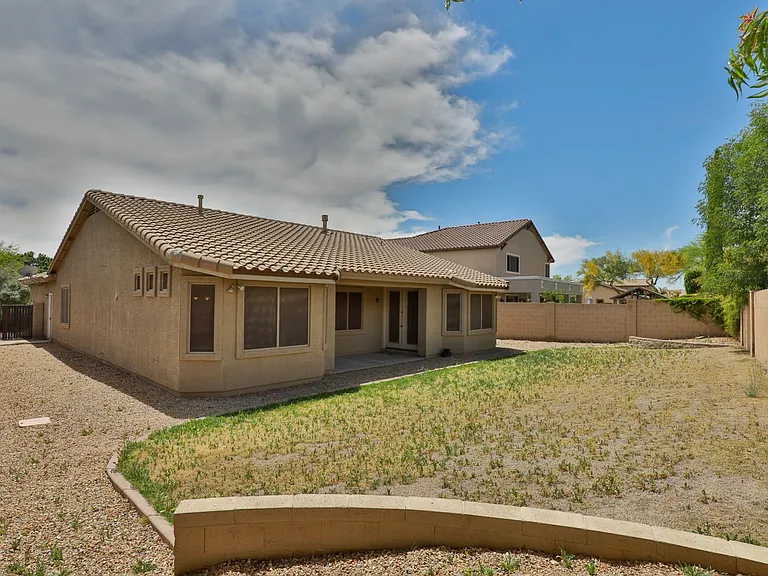 11412 E Segura Ave — Photo 39