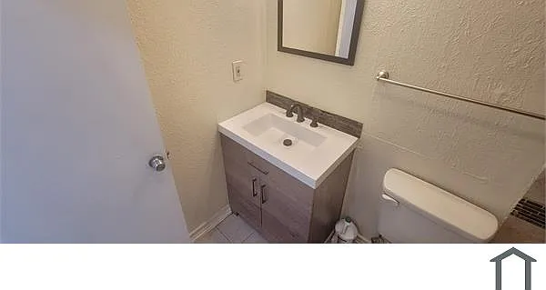 4136 Wilshire Blvd — Photo 17