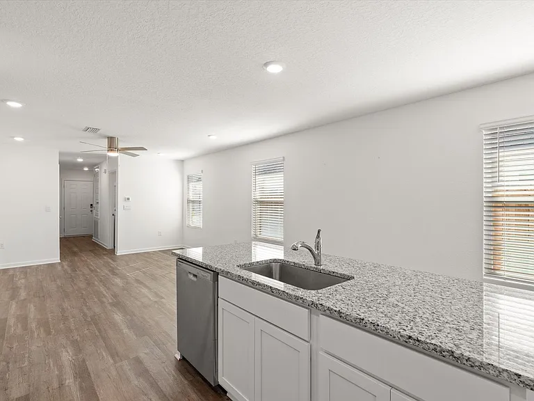 8676 Summer Bay Ln — Photo 6