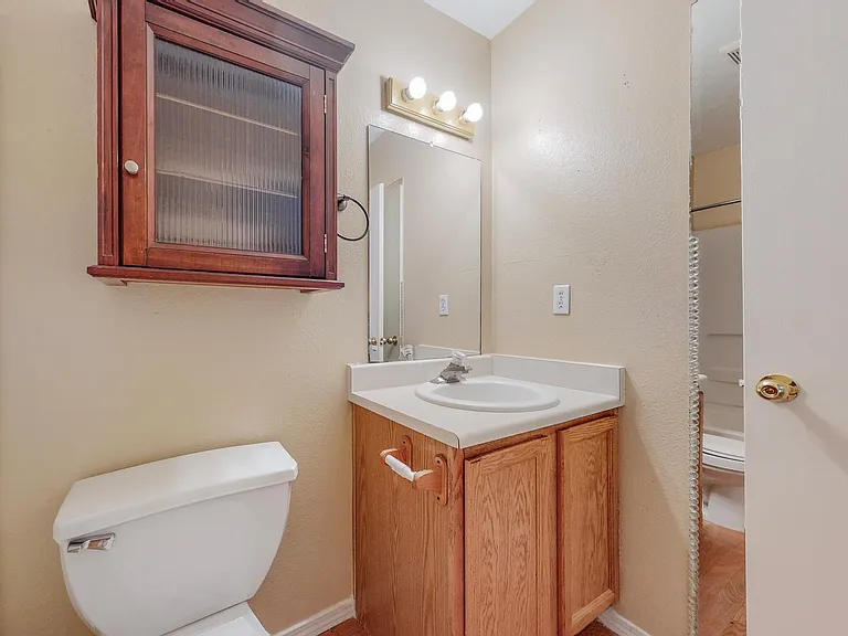 10728 Hatch Dr NW — Photo 20