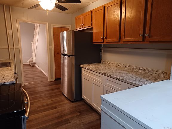2nd image of 13 N 2nd St