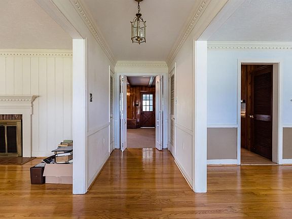 4th image of 202 2nd St Lot 1-2