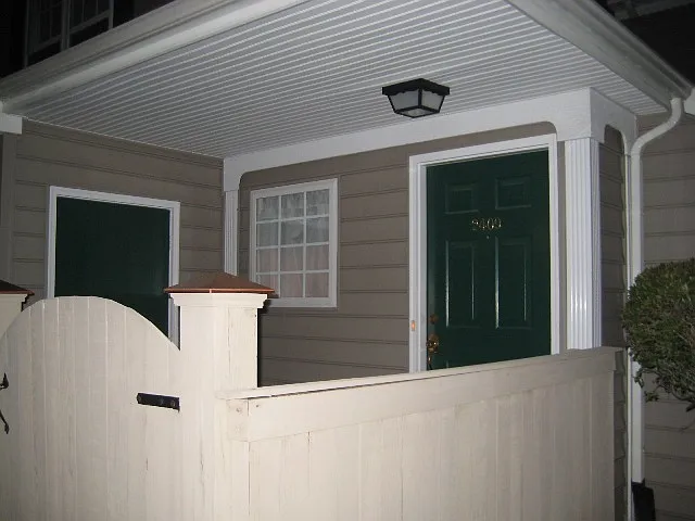 2409 Old Greenbrier Rd — Photo 2
