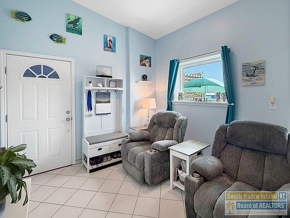 4th image of 111 E Harbor St #307-A