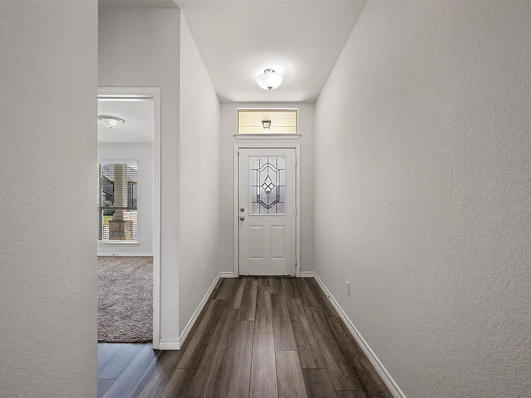 5678 Baffin Ln — Photo 4