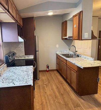 3rd image of 112 N Lehigh Ave #B