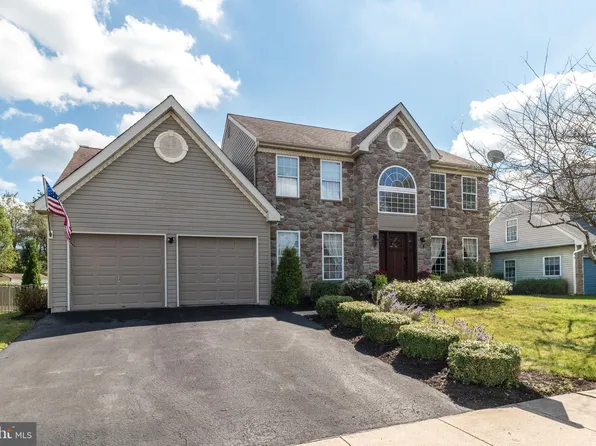 3975 Amberton Ct, Doylestown, PA 18902