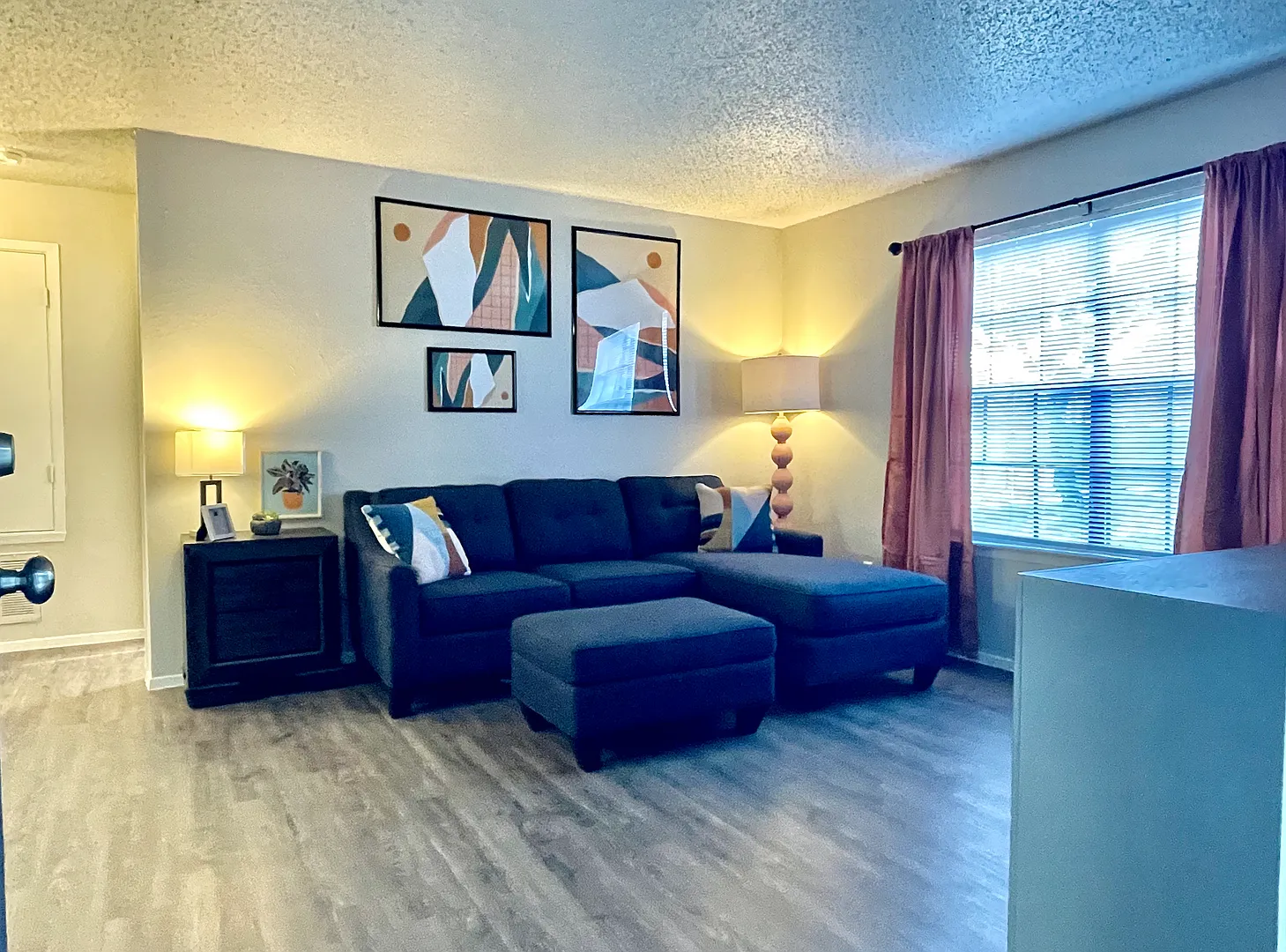 Avenue One10 — Photo 2