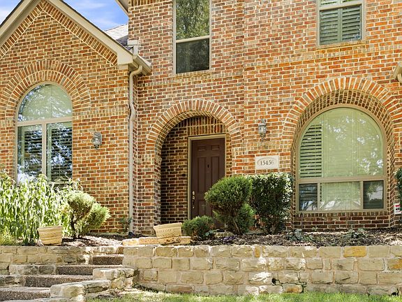 4th image of 15456 Mountain View Ln