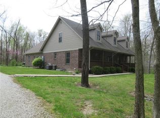 5685 W Private Road Highland Hills Dr, Edinburgh, IN